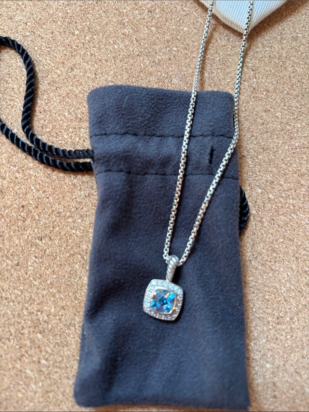 DAVID YURMAN
Petite Albion Pendant Necklace - Blue Topaz and Pave Diamonds